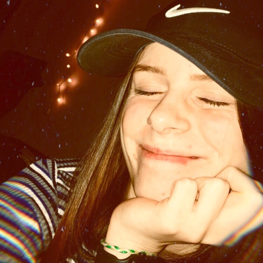 Meet your Posher, Karis